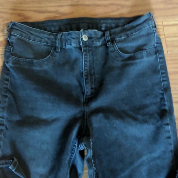 Divided black stretch skinny jeans Sz 14 - Picture 3 of 6